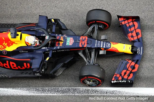 Waarom rijdt Verstappen met nummer 33?