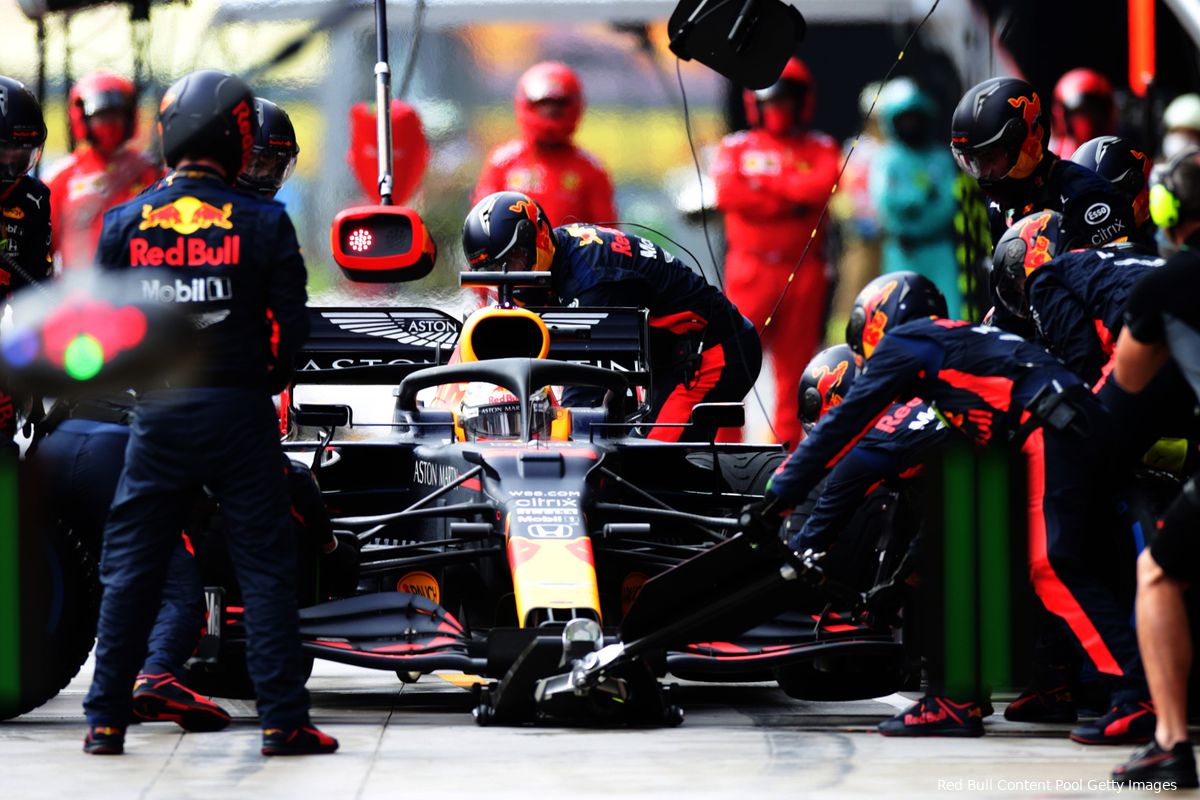 Red Bull pakt volle punten mee na snelle pitstops Verstappen en Albon in Turkije