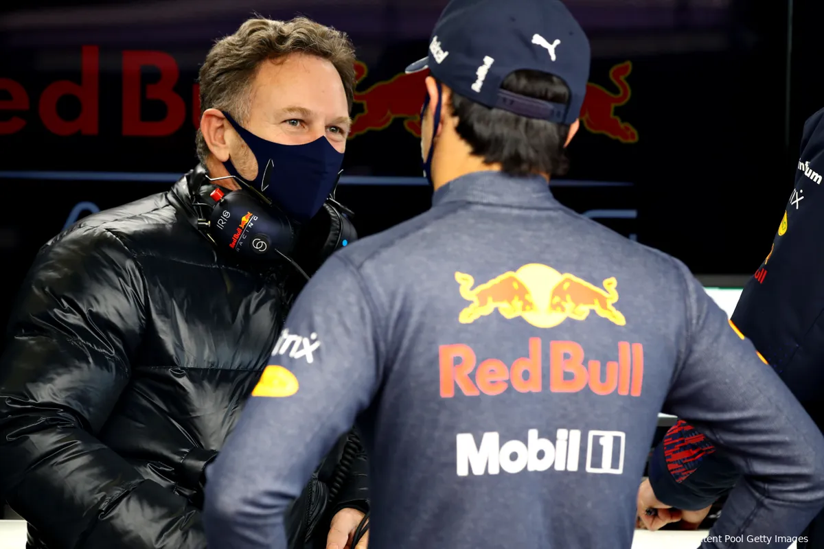 Horner tijdens VT1: 'Pérez en Ocon raakten elkaar voor die bocht'