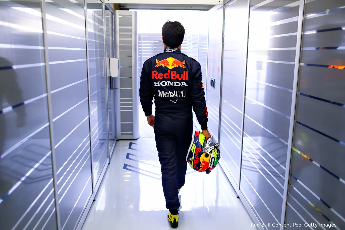 Chandhok biedt ochtendupdate van Perez: 'Hij lijkt te experimenteren'