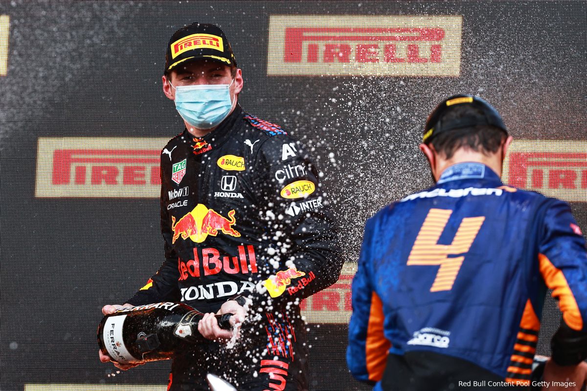 Norris prijst Verstappen: 'Geloof dat hij één van de beste F1-coureurs ooit is'