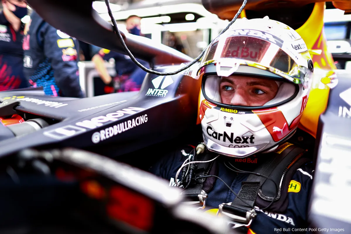 Verstappen redelijk tevreden na kwalificatie: 'P2 is goed op deze baan'