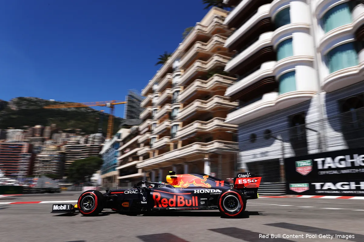 Boordradio's VT1 | Verstappen: 'Dit is totaal shit bij het terugschakelen..'