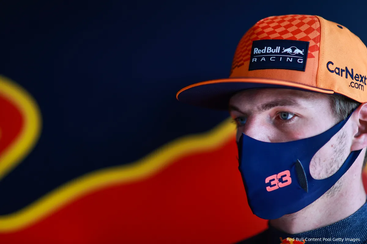 Verstappen voorzichtig: 'In de tweede vrije training was Hamilton sneller'