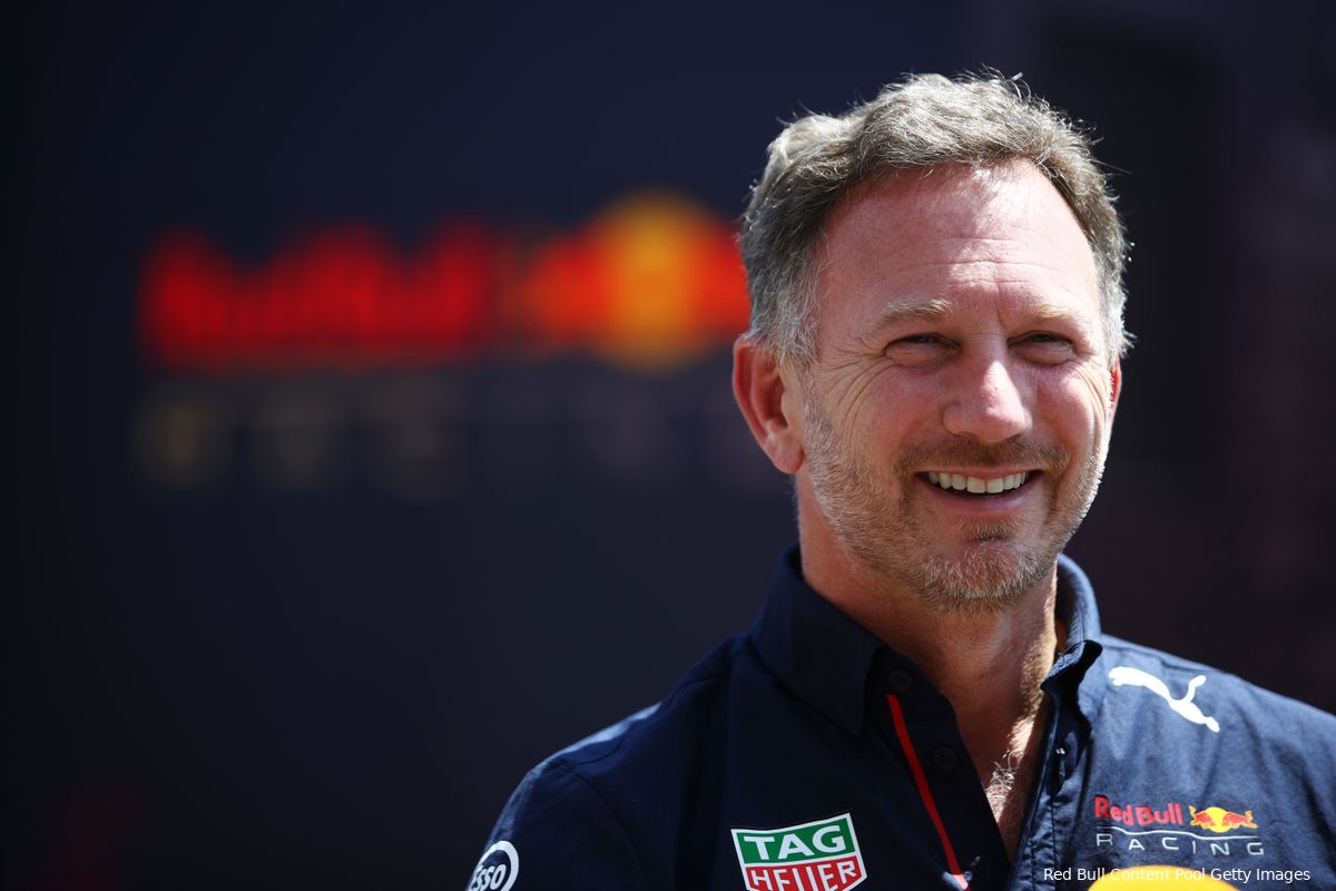 Horner verwacht titelbeslissing Abu Dhabi: 'Verstappen en Hamilton hebben gelijke kansen'