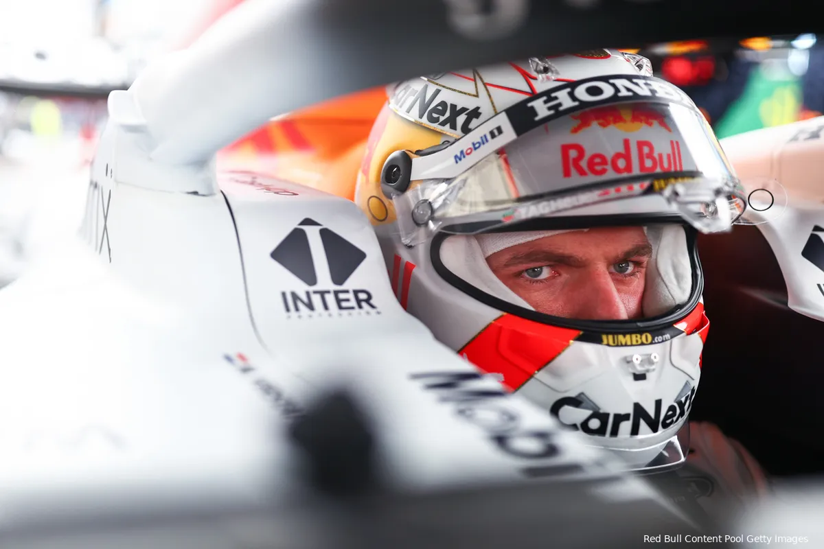 WK stand F1: Verstappen neemt leiding weer over van teleurgestelde Hamilton
