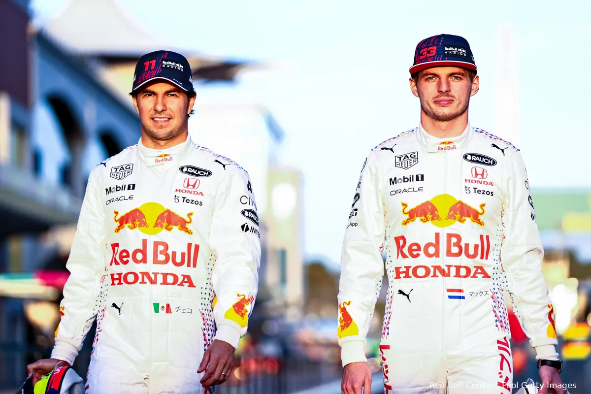 Kwalificatieduels | Verstappen blijft Perez ruim voor, Stroll maakt gelijk tegen Vettel