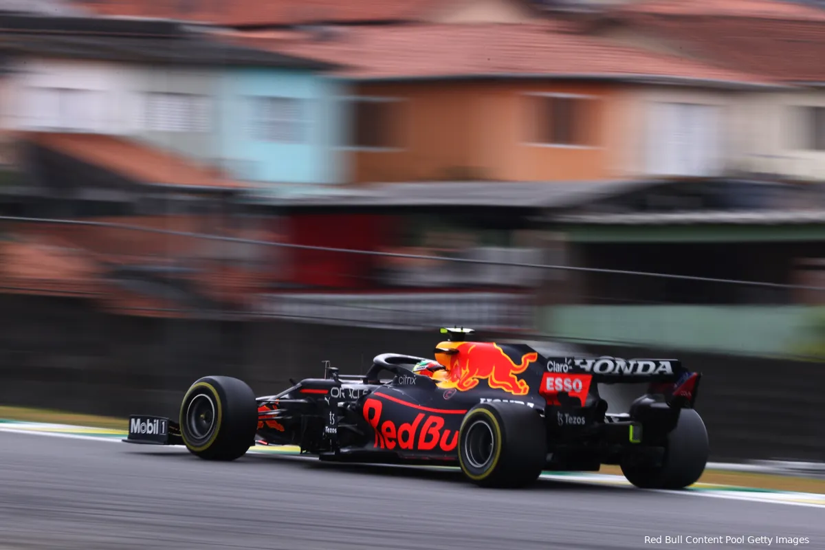 Brundle: 'Die Red Bull gleed als een limousine over de kerbs heen!'