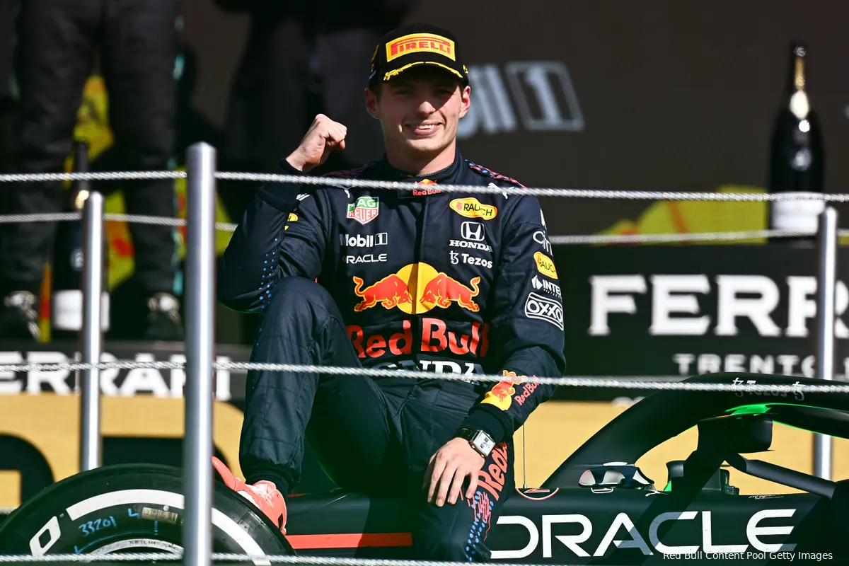 Button: 'Als ik puur kijk naar ruwe snelheid, dan is Max nu de beste coureur'