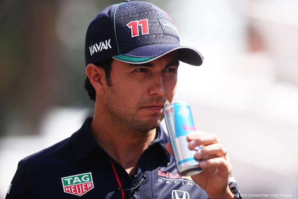 Showrun Pérez in Red Bull RB7 in Mexico zorgt voor megaopkomst