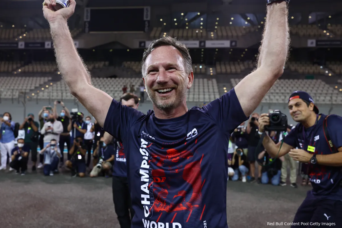 Horner: 'Verstappen laat controverse na Abu Dhabi compleet langs zich heen gaan'