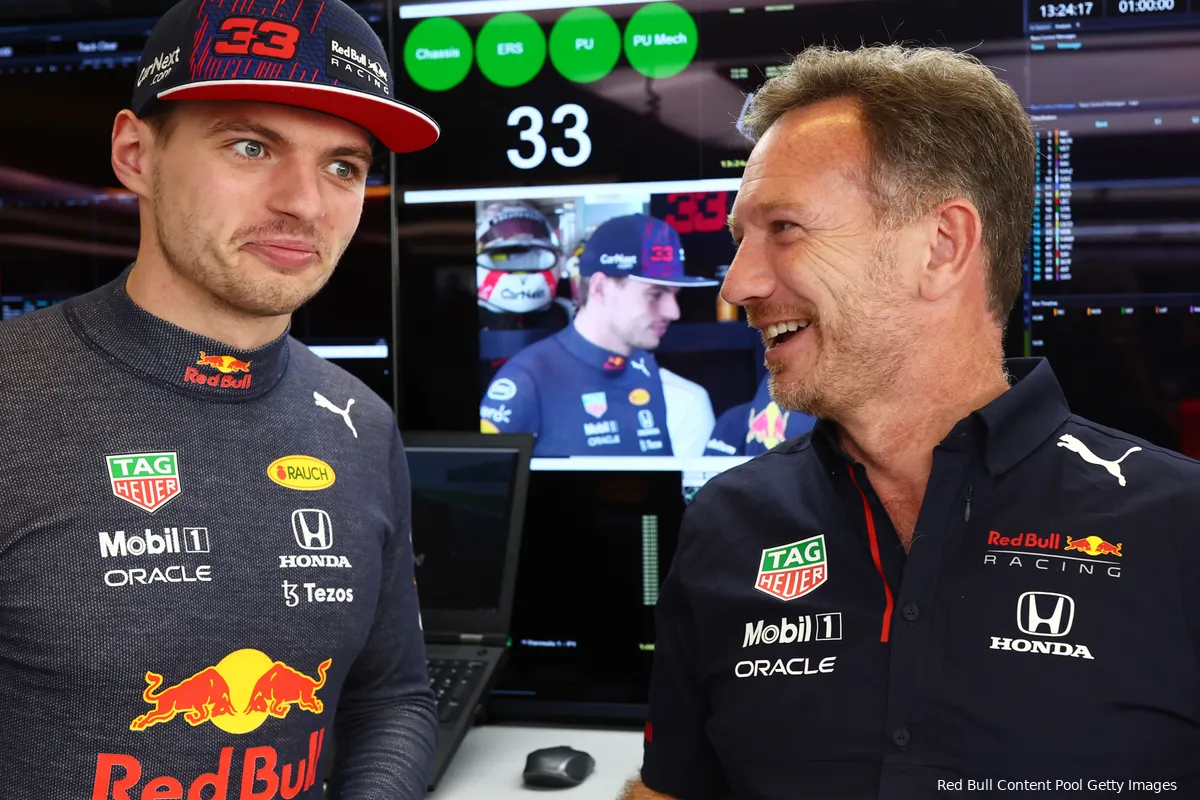 Horner: 'Gigantisch talent Verstappen gebruikt zijn ervaring, hersenen en wilskracht'
