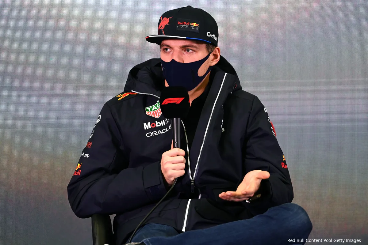 Verstappen niet onder indruk van Mercedes: 'Focussen op onze auto'