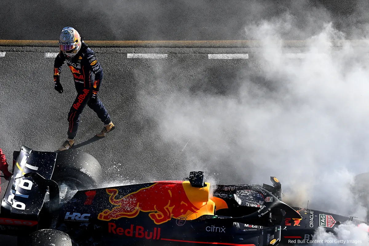 Marko wijst porpoising aan als boosdoener voor uitvalbeurt Verstappen