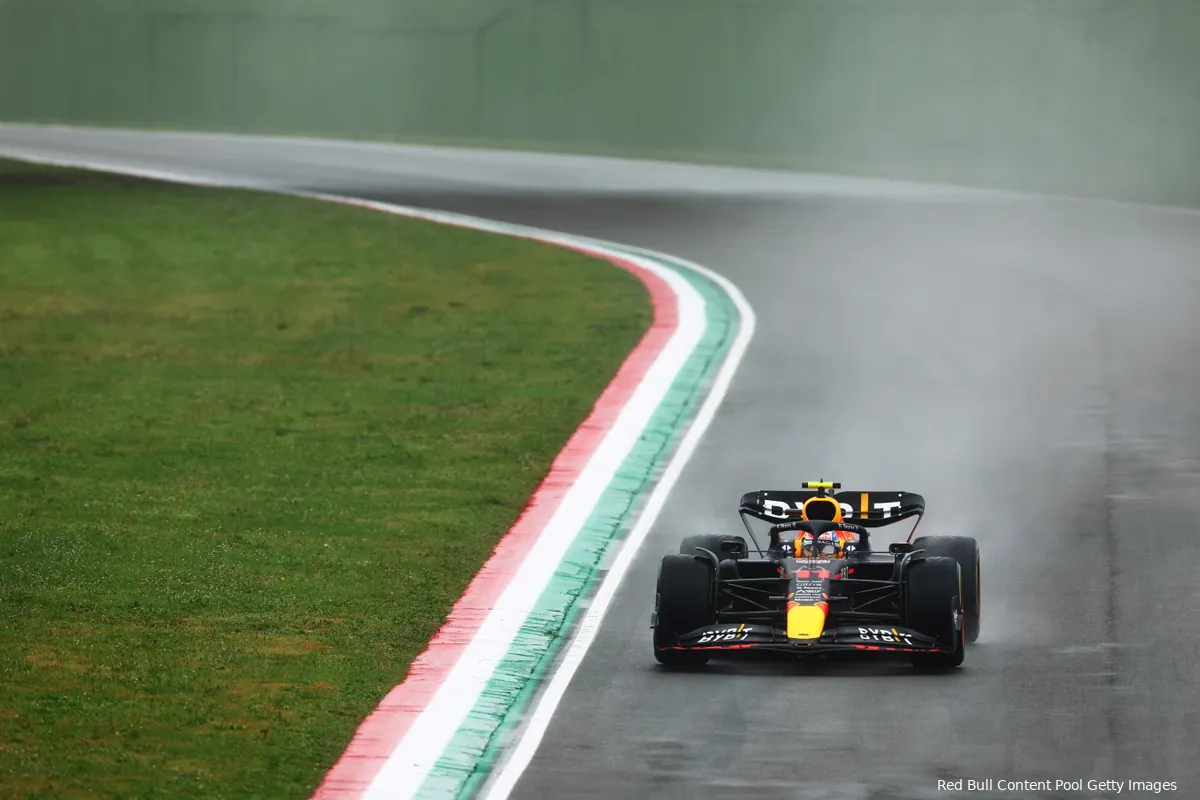 NB: 'Je kan niet concluderen dat Red Bull het gat naar Ferrari heeft gedicht'