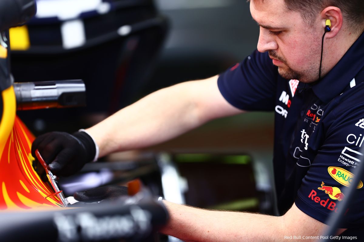 Red Bull voert updates door bij RB18, Mercedes innoveert en Ferrari houdt in