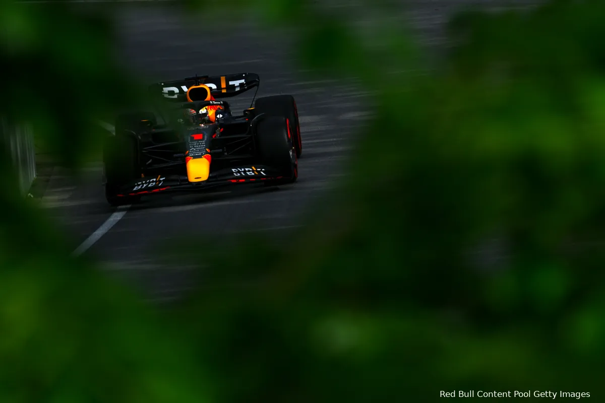 Verslag VT2 | Verstappen snelste in tweede training, spannend kwalificatieduel met Leclerc verwacht