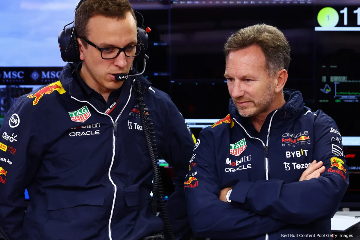 Horner: 'Verstappen vond het leuk om op zondag weer eens te kunnen racen'
