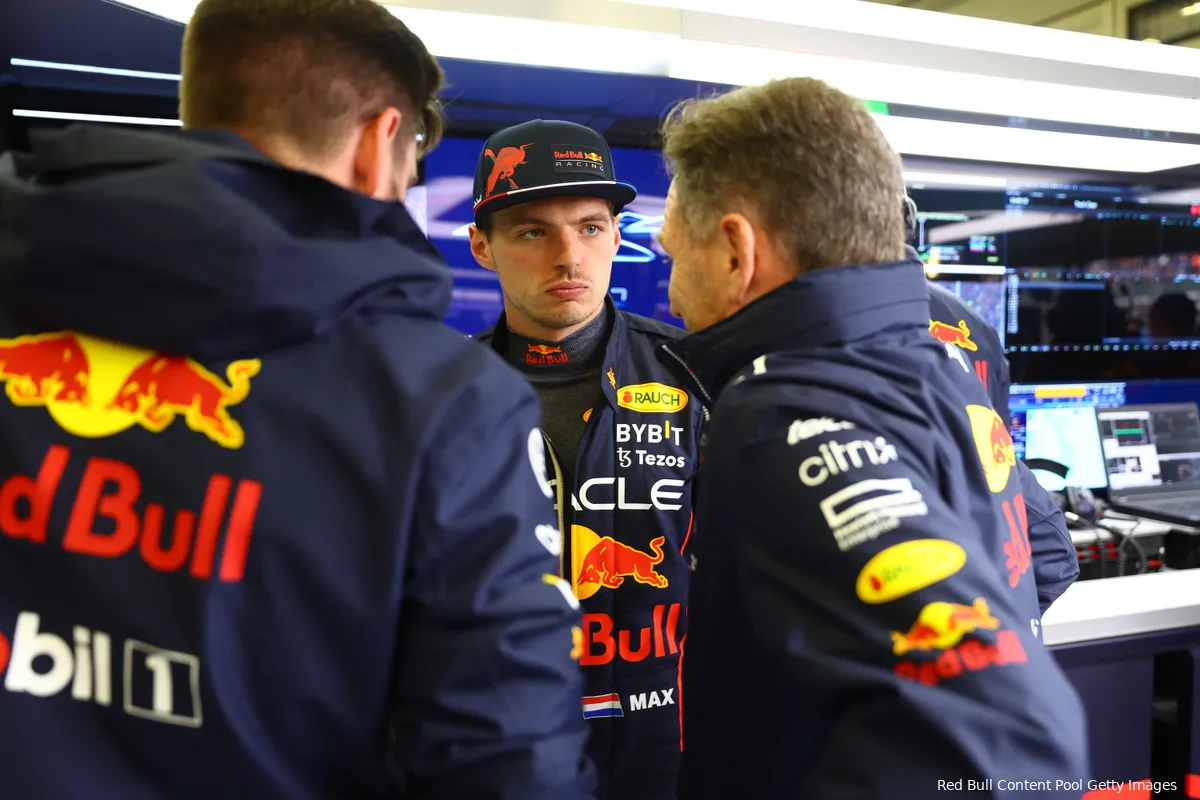 Horner: 'Verstappen verloor ongeveer helft van zijn downforce'