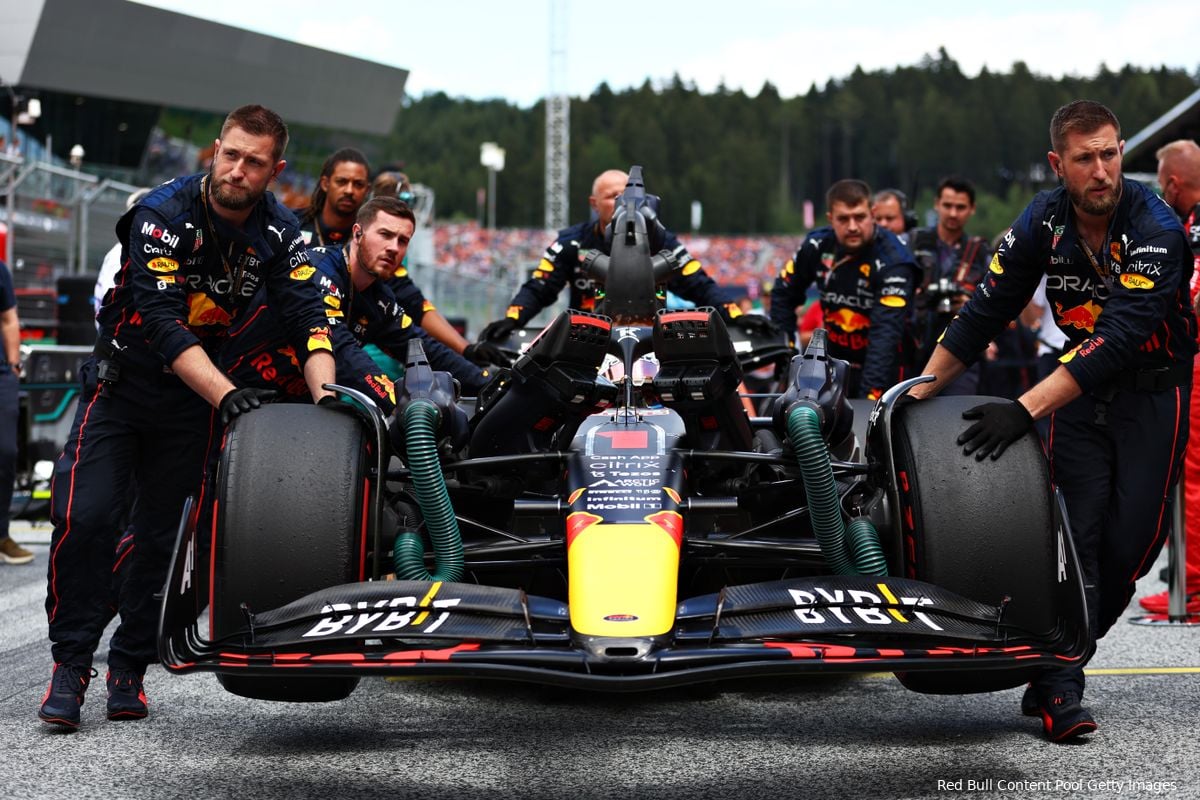 RB18 komt aan na upgrades Red Bull: auto van Verstappen tien kilo zwaarder dan Ferrari-bolide