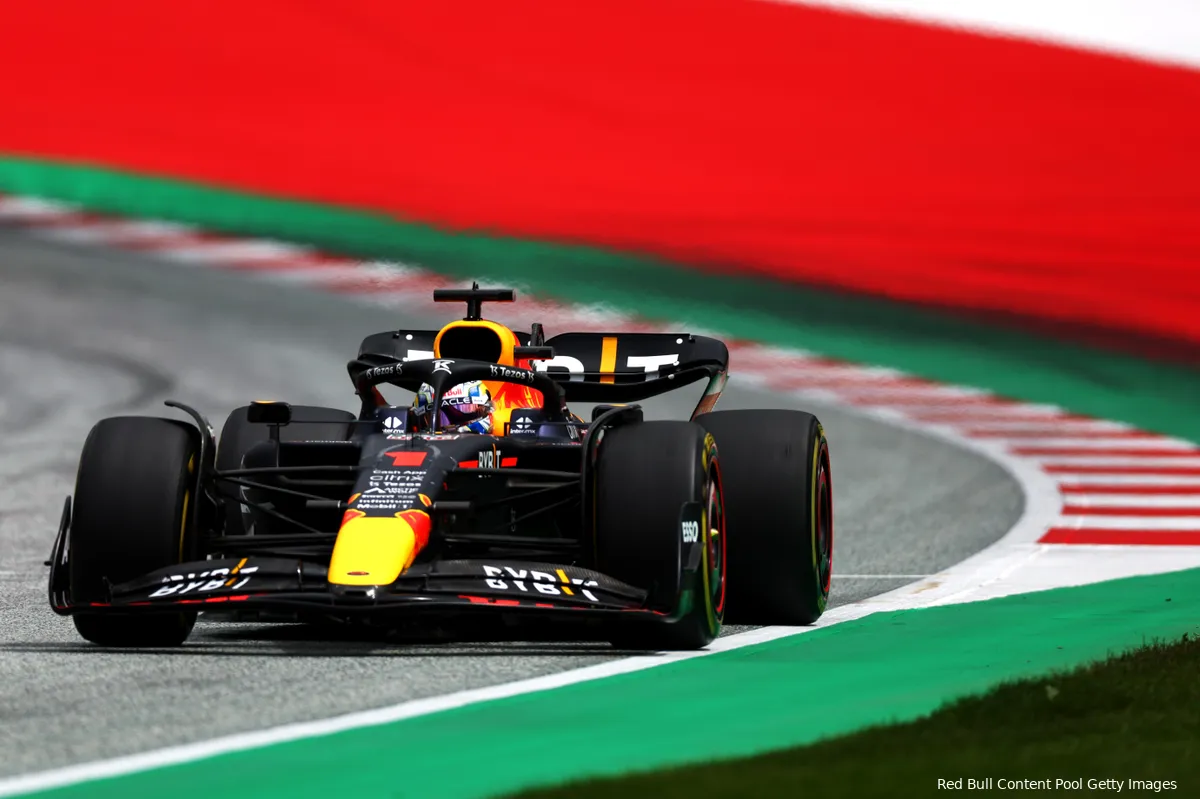 Boordradio's VT1 & 2 | Verstappen: 'Dit hoort niet te gebeuren!'