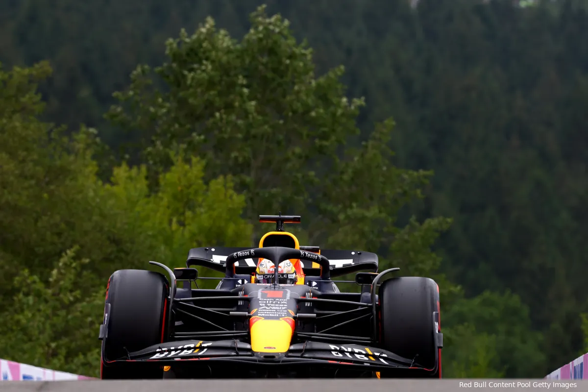 AMuS: 'Als het al zondag was, had Verstappen de race met honderd procent zekerheid gewonnen'