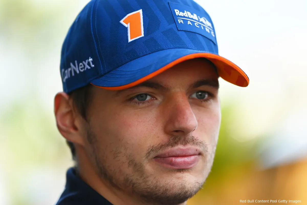 Verstappen snapt gat naar Mercedes en Ferrari: 'We lopen een sessie achter'