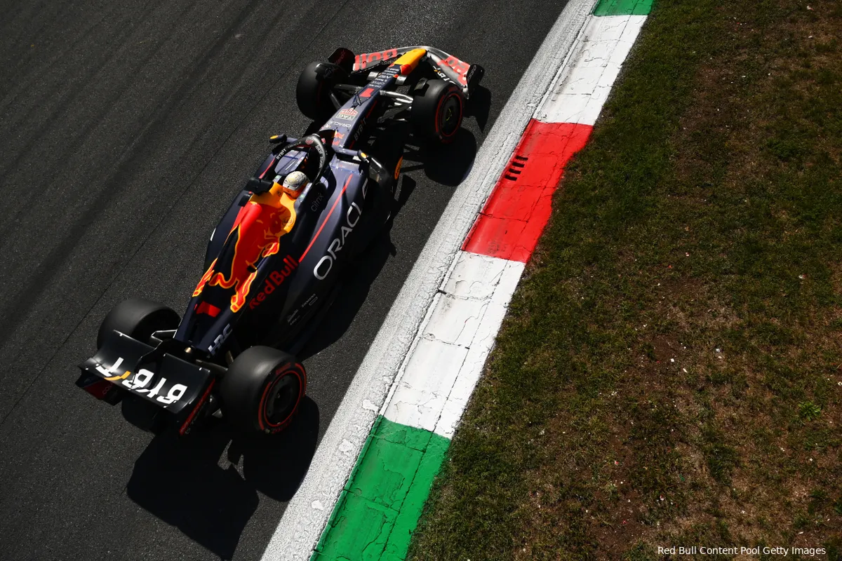 Häkkinen verwacht al snel de titel voor Verstappen: 'In Singapore of Japan kan hij die vieren'