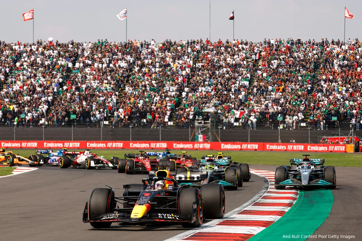 max verstappen rb18 red bull racing f1 gp mexico 2022