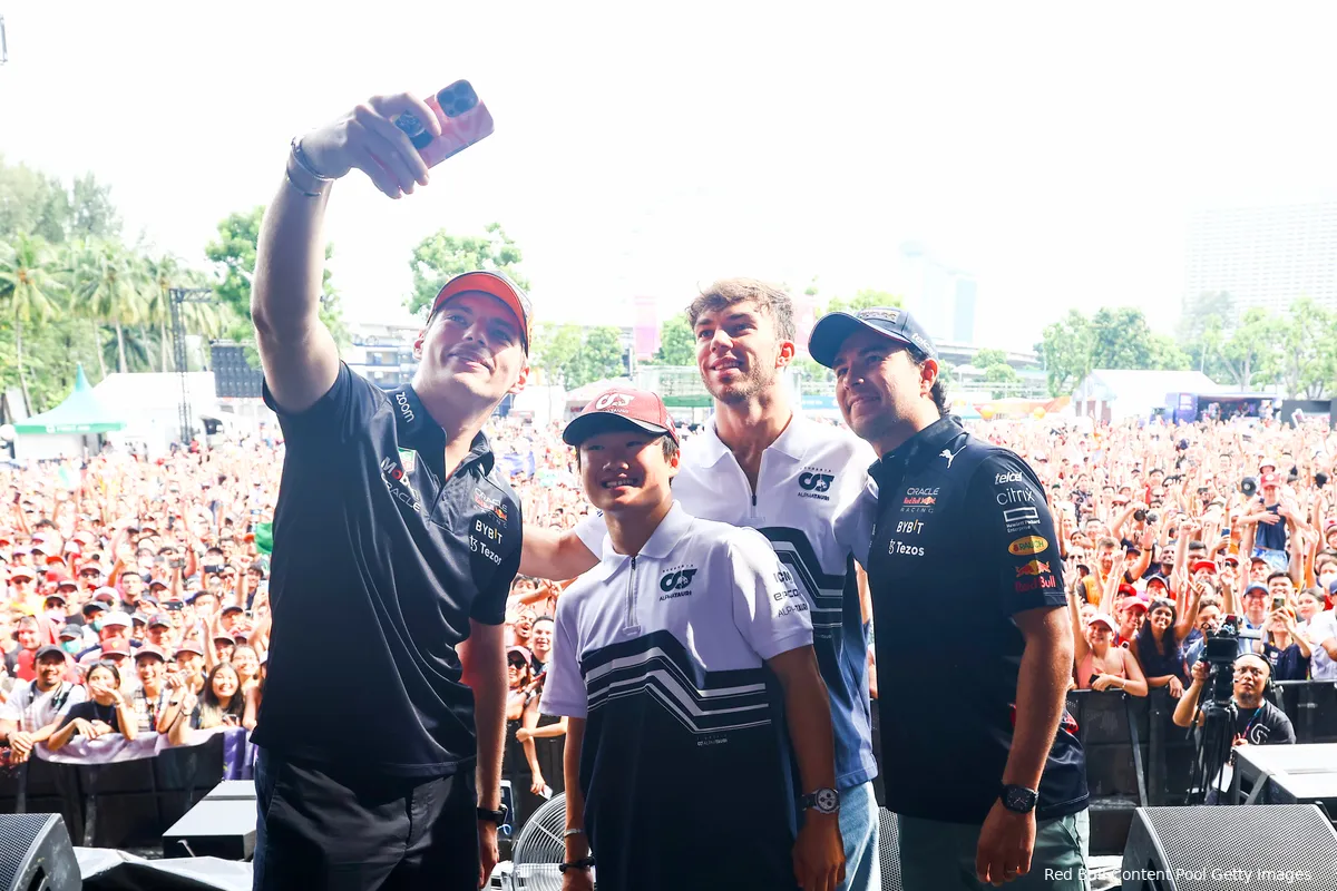 max verstappen yuki tsunoda pierre gasly sergio perez red bull racing alphatauri f1 gp singapore 2022