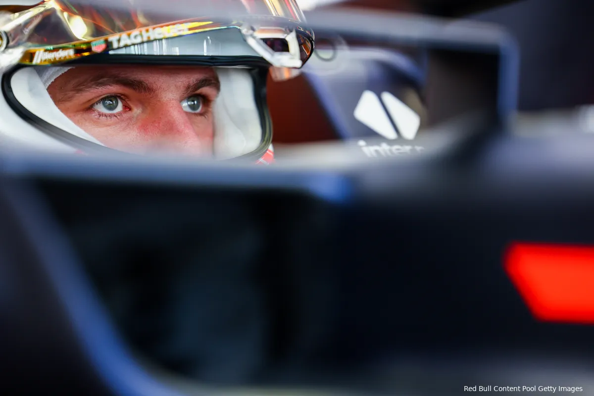 F1-testdag 1 ochtendsessie | Verstappen bovenaan de tijdentabel, zet Sainz op drie tienden