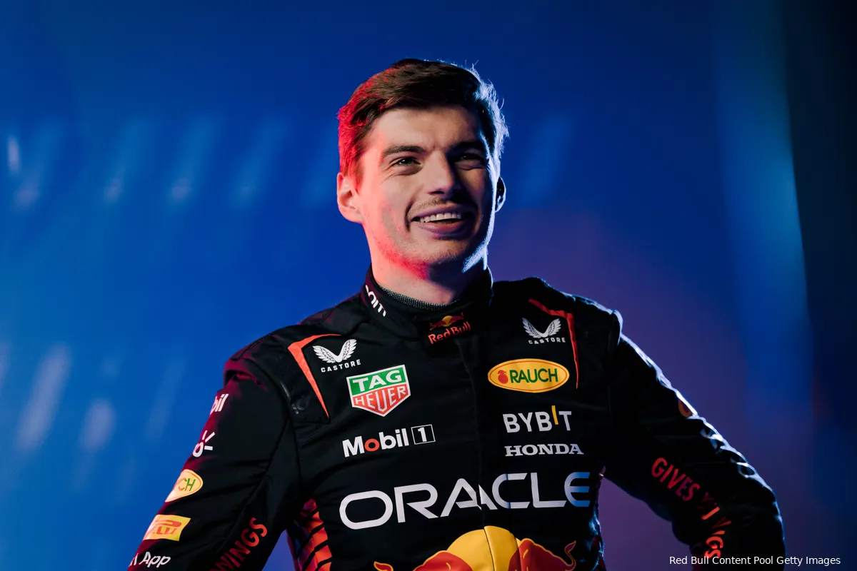 Verstappen tevreden na eerste ronden RB19: 'Alles werkte naar behoren'