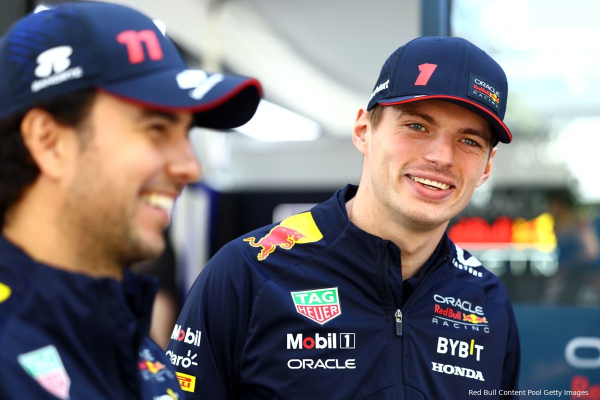 Meanwhile in F1|  Verstappen and Pérez disguised as Mario and Luigi