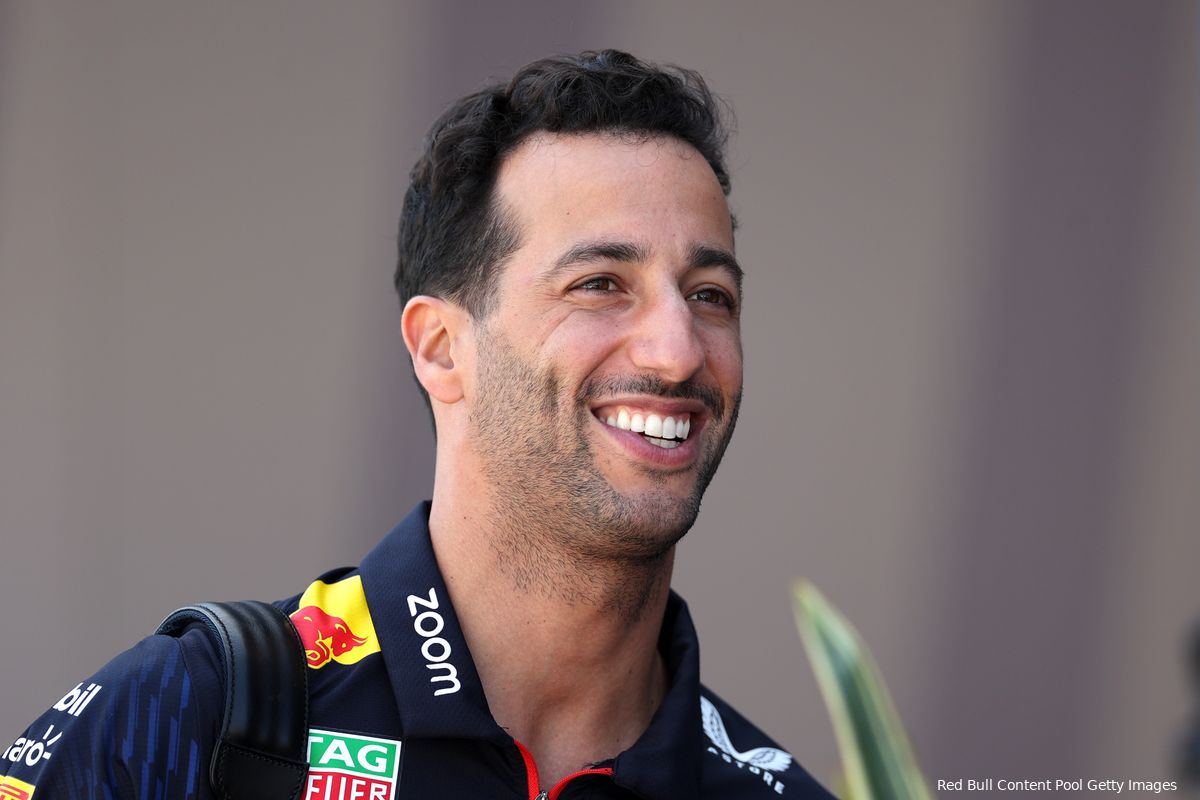 Ricciardo dolgelukkig: 'Ik probeer mijn rechtervoet meer te gebruiken dan mijn linkervoet'