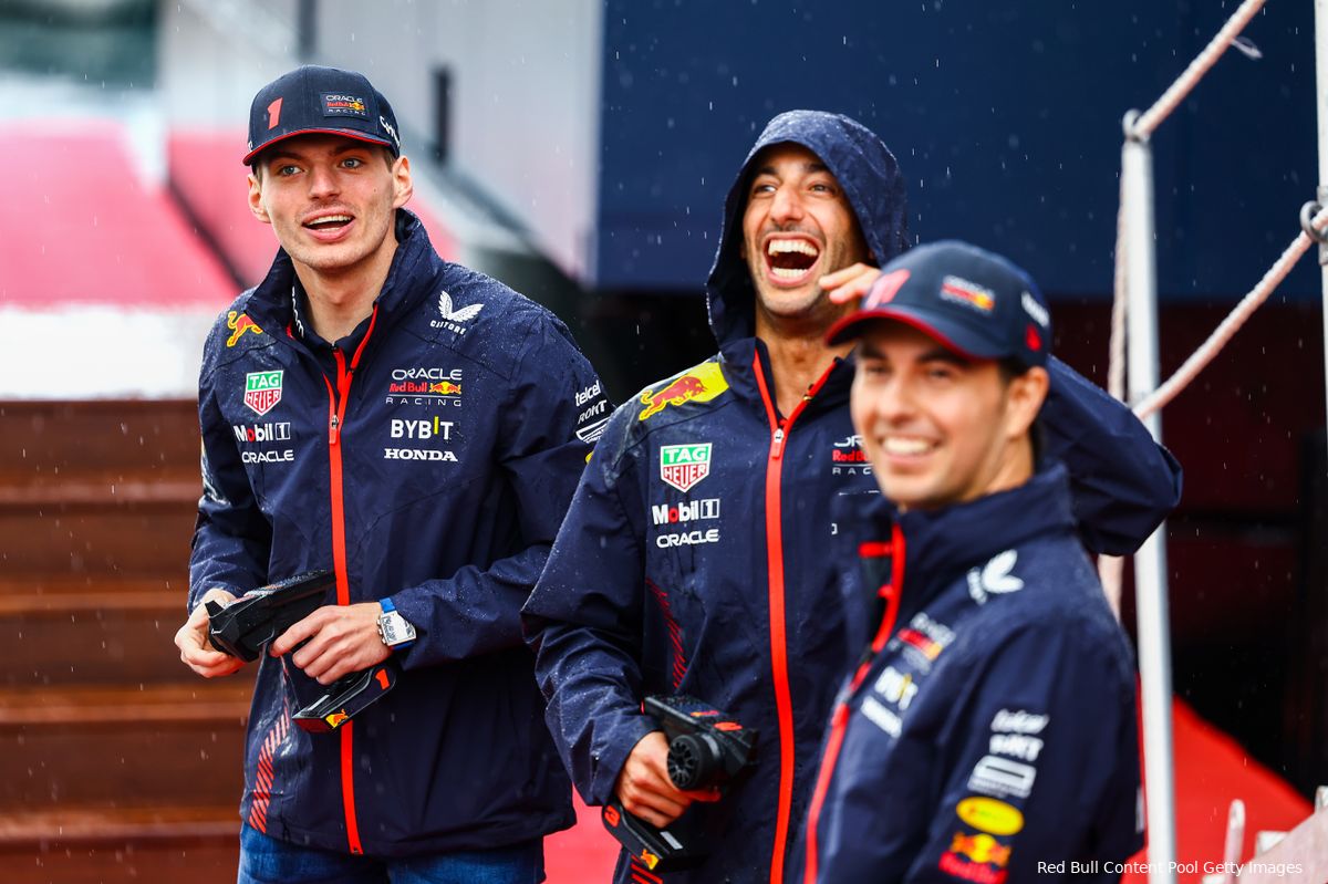 Verstappen wordt dilemma voorgeschoteld: Pérez of Ricciardo? 'Leuke vragen hier'