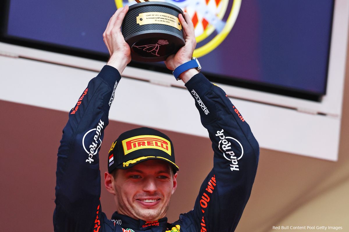 Formule 1-kampioen wil Verstappen contracteren: 'Na zijn achtste titel ga ik hem overtuigen'