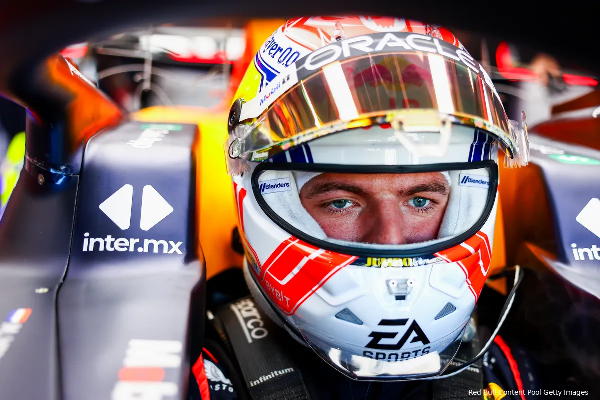 Verslag VT2 | Verstappen heerst vooral in racesimulatie, werk aan de winkel voor Mercedes