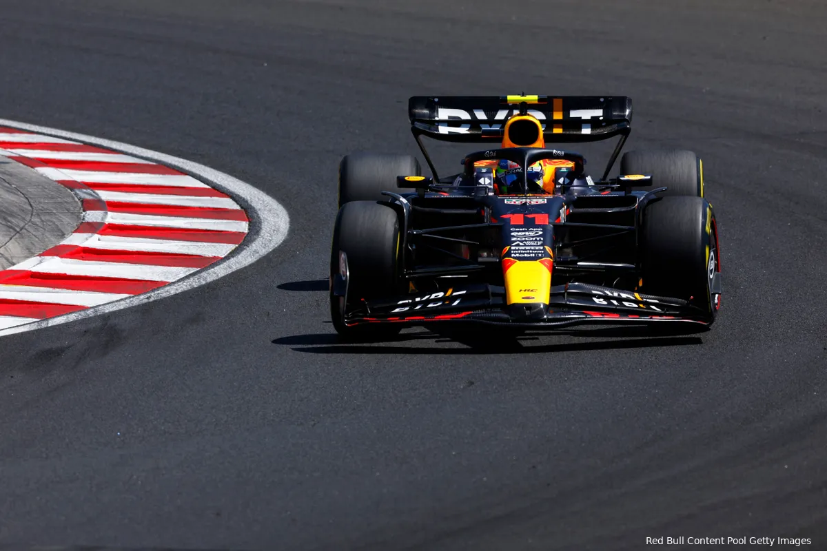 Häkkinen verwacht spannende kwalificatie: 'Maar ik zet in op winst voor Verstappen'