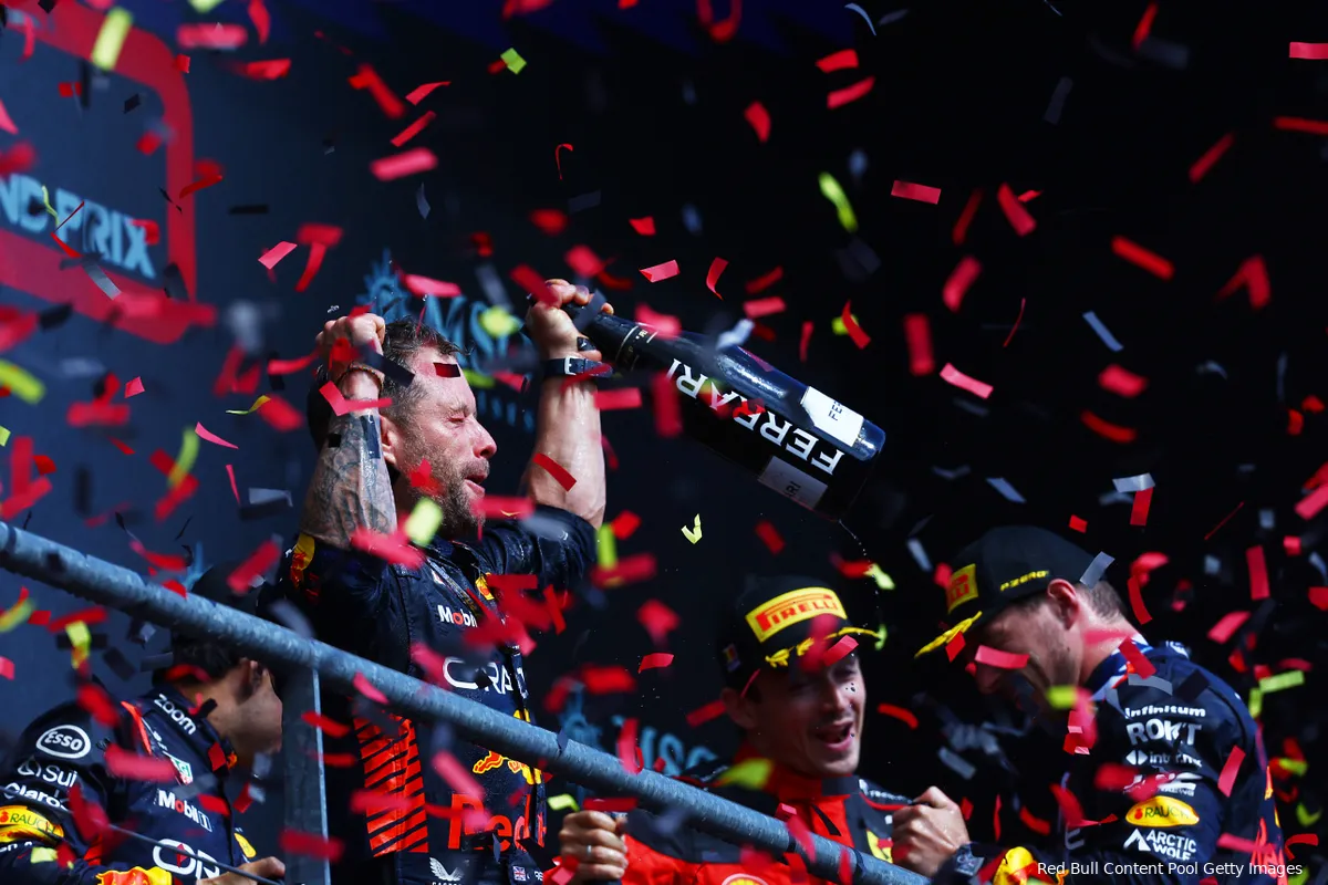 Ziggo-analisten zouden niet weten wie Verstappen nog uit moet dagen: 'Er is gewoon niemand'