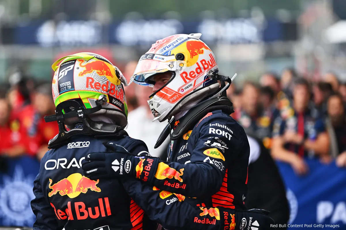 Bleekemolen snapt dat Pérez gek wordt: 'Je snapt niet waar Verstappen het verschil maakt'