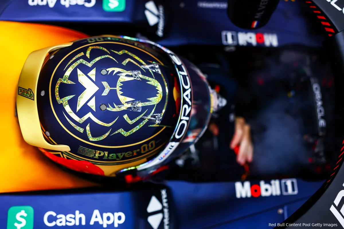 verstappen helm mooi