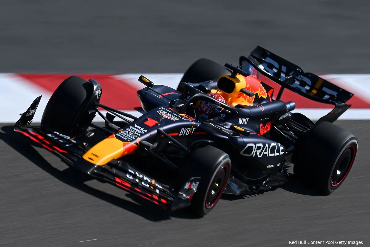 rb20 red bull wintertest max verstappen 12