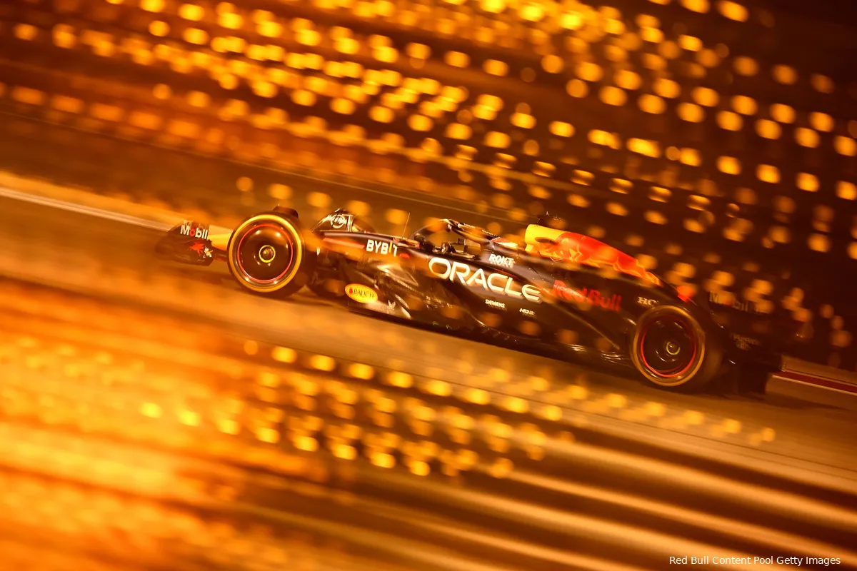 rb20 red bull wintertest max verstappen 22