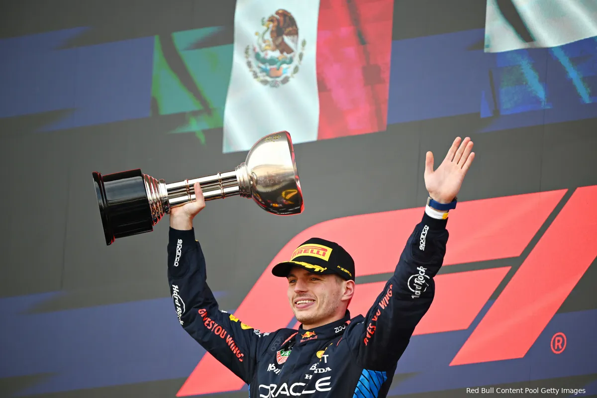 max verstappen redbullracing zege japan2024