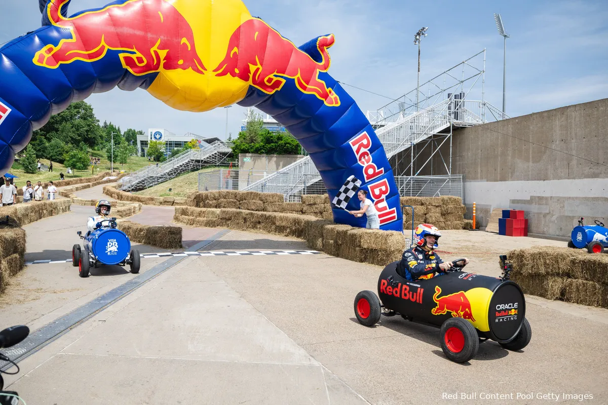 max verstappen daniel ricciardo zeepkist 2