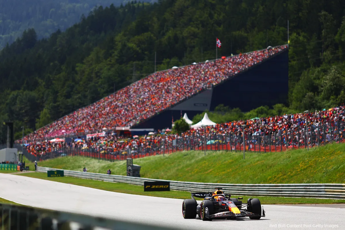 max verstappen oostenrijk red bullpracing race zondag