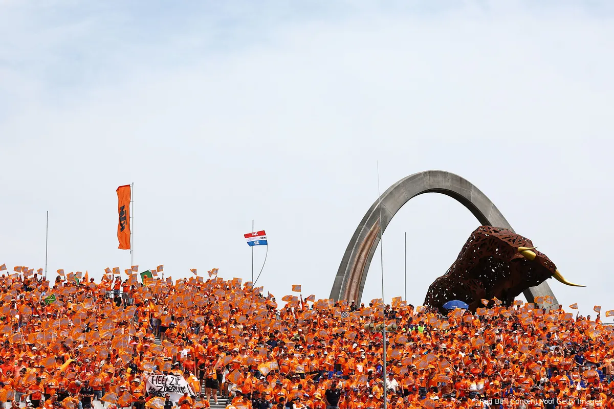 orange army max verstappen red bull racing oostenrijk zondag 2024