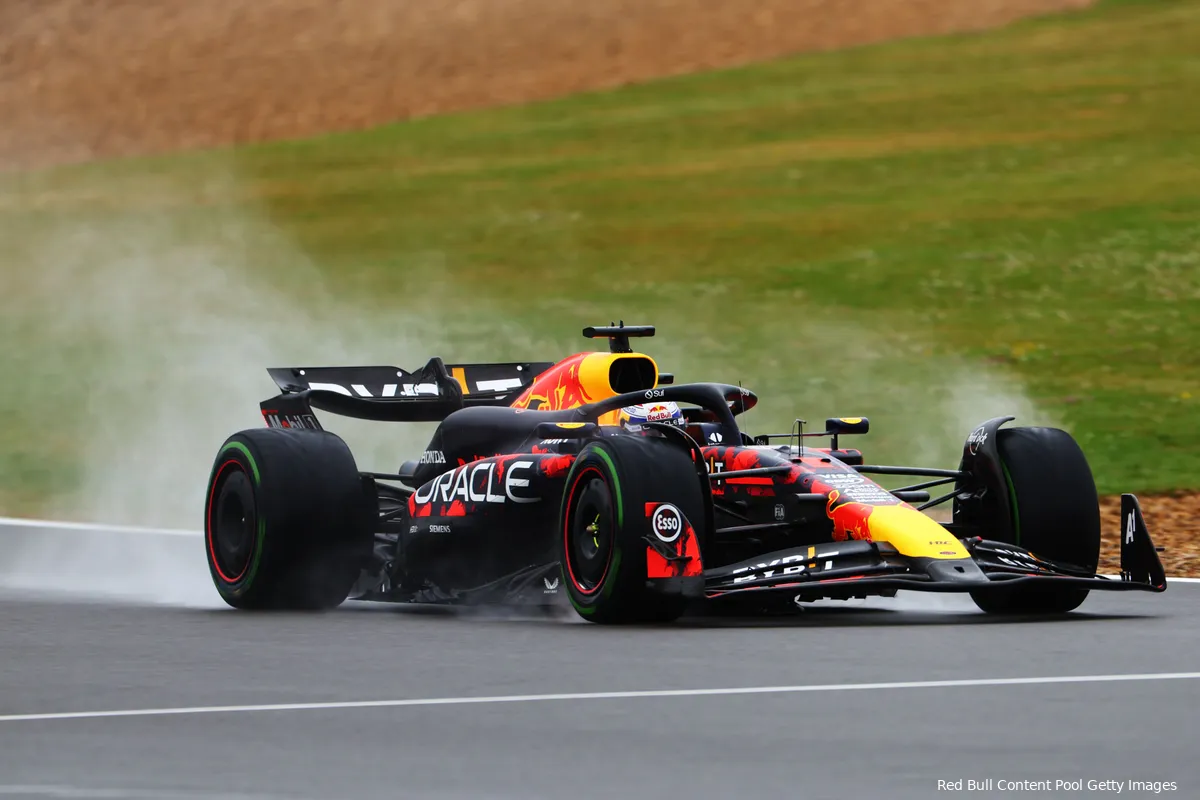 regen red bull racing max verstappen rb20 2 livery