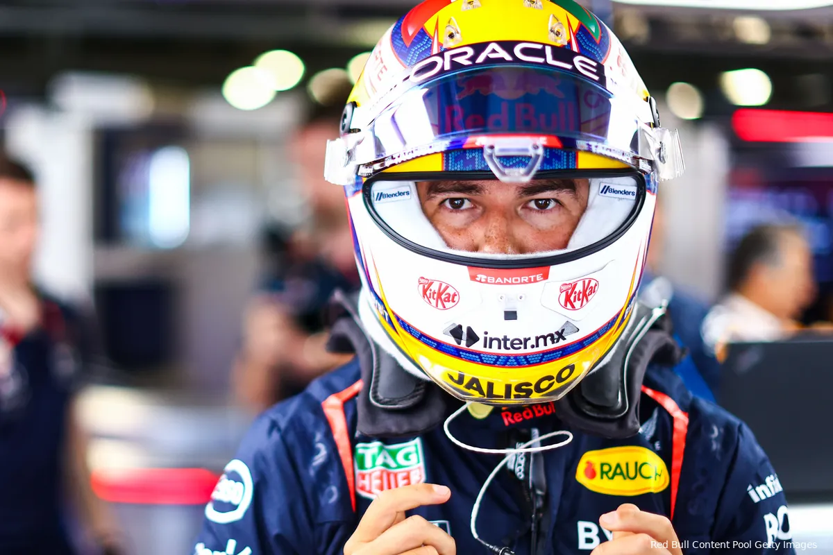 sergio perez helm red bull racing italie 1