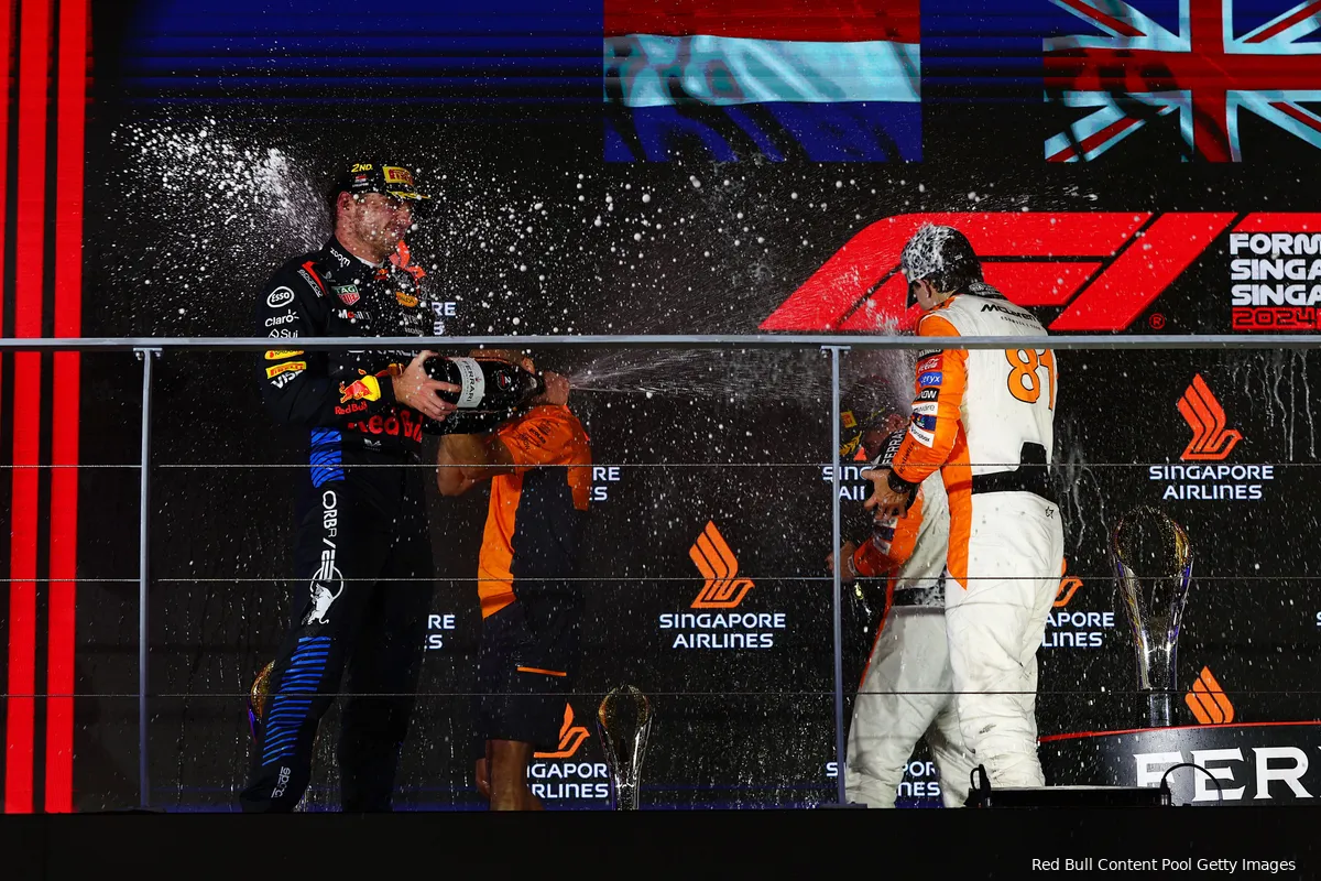 red bull racing max verstappen lando norris oscar piastri mclaren singapore gp zondag 2024 2
